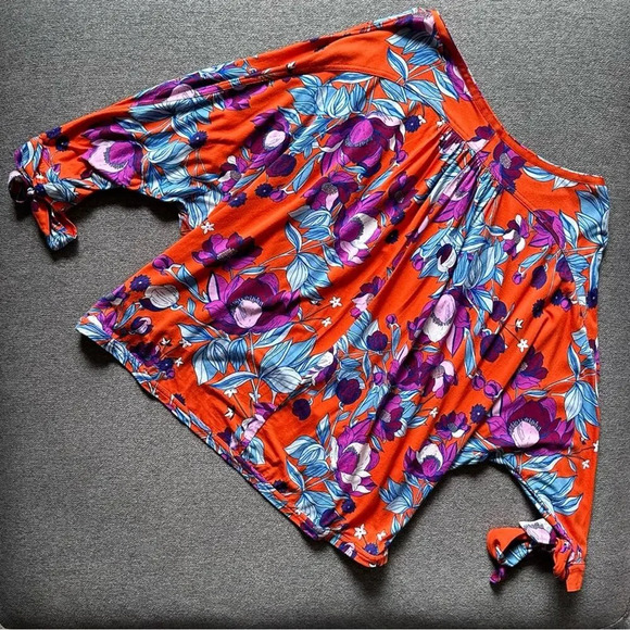 Free People Bright Floral Blouse 1/2 Sleeve Top Medium - Picture 3 of 5